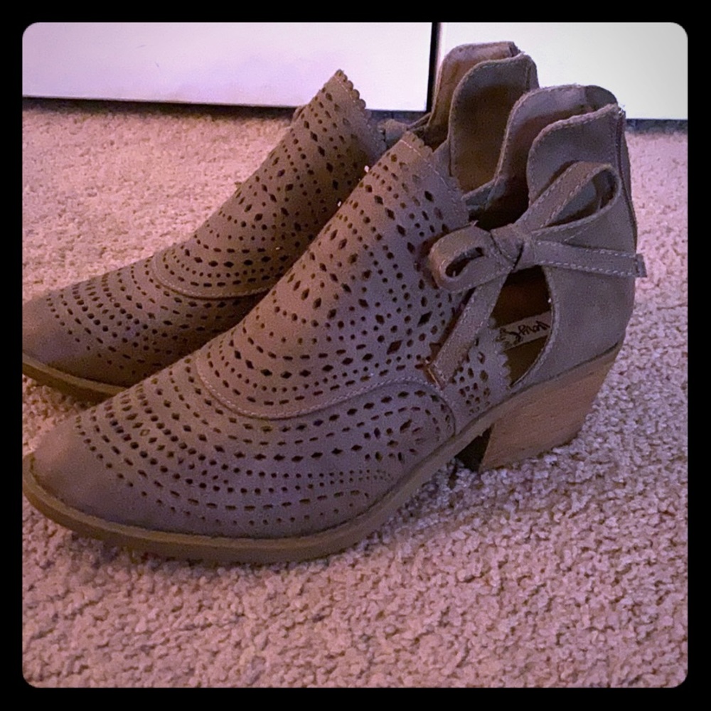 Ankle boot
